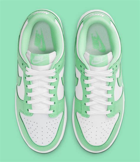 damen nike dunk low green glow|Nike Dunk Low forest green.